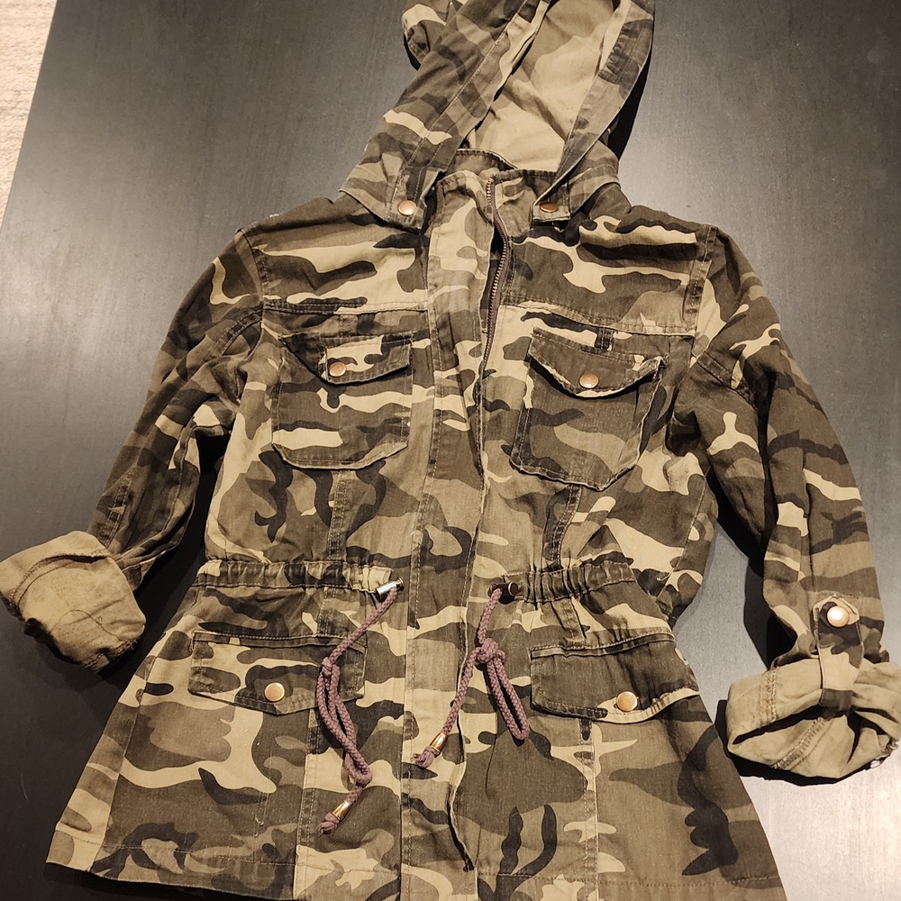 Shinestar Brown and Green Raincoat Durable and Stylish